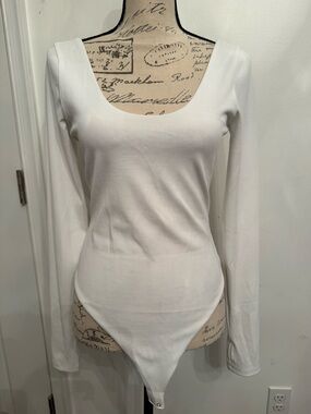 Alice + Olivia Ribbed Ballet Bodysuit